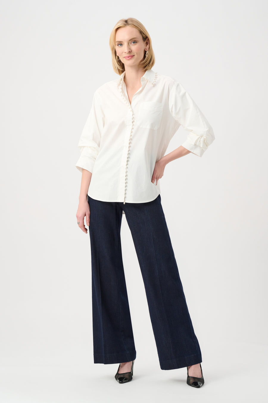 White Blouse w Pearls